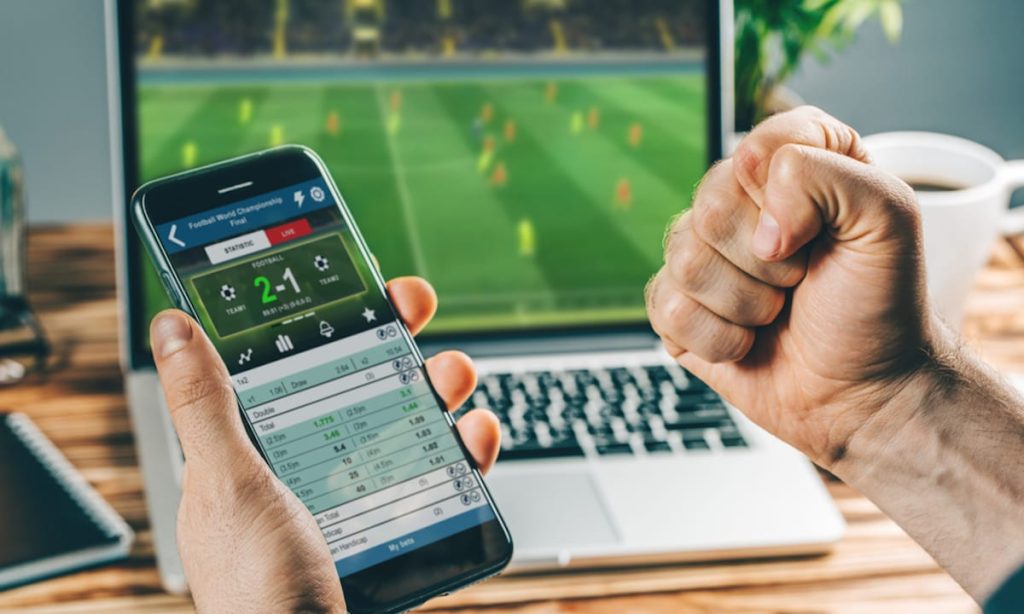 Top Benefits of Using a Trustworthy Online Football Betting Service